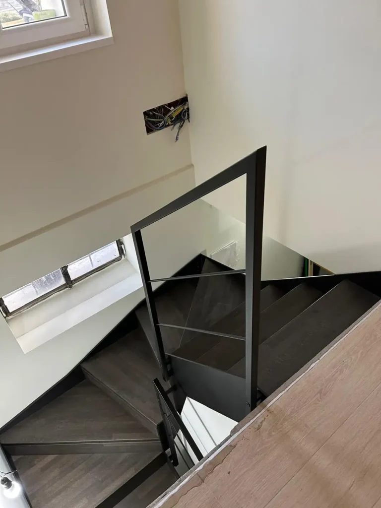 Scala con armadiatura su misura